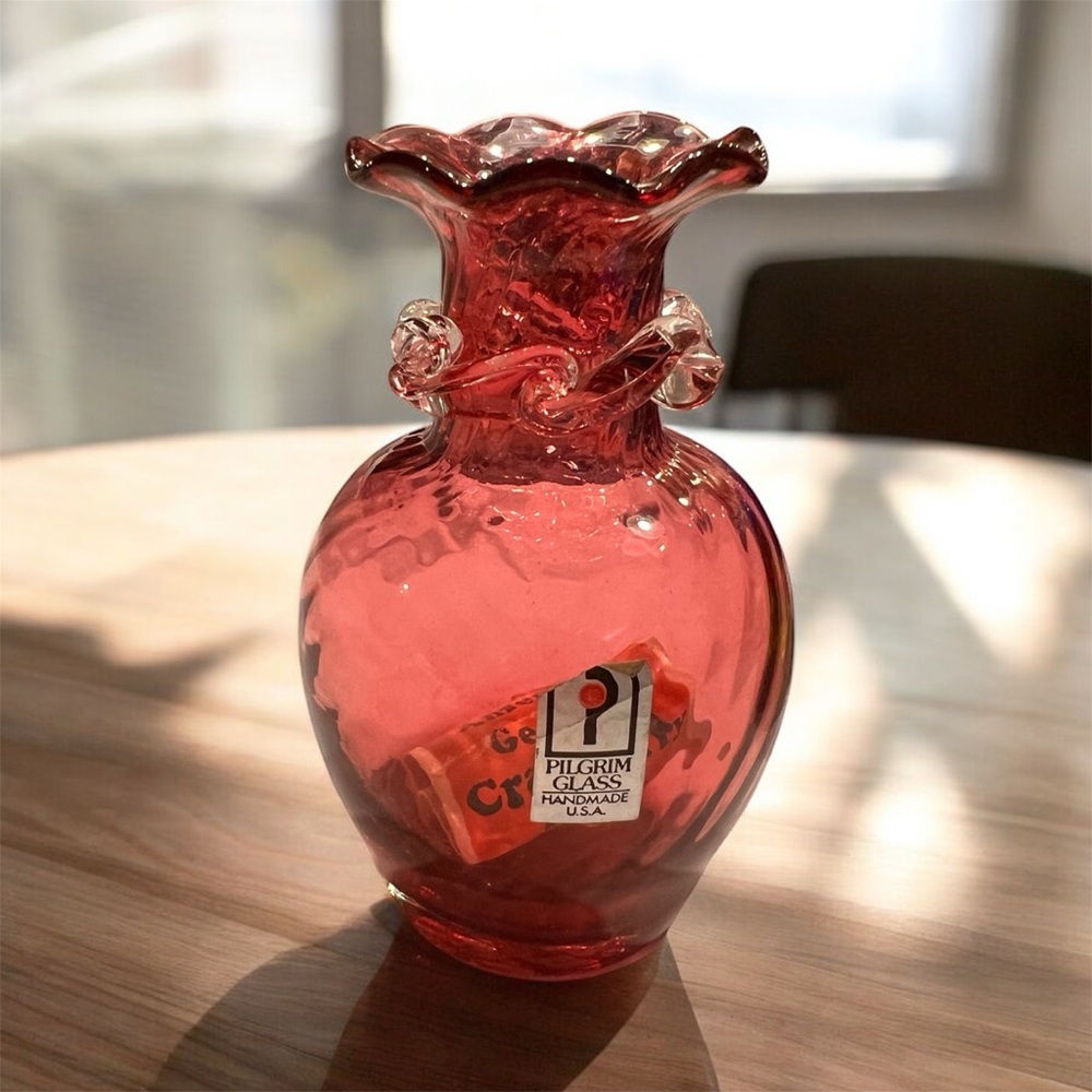 VTG Pilgrim Glass CranberrySWIRL 4.5"
Vases Applied FiligreeHandblown